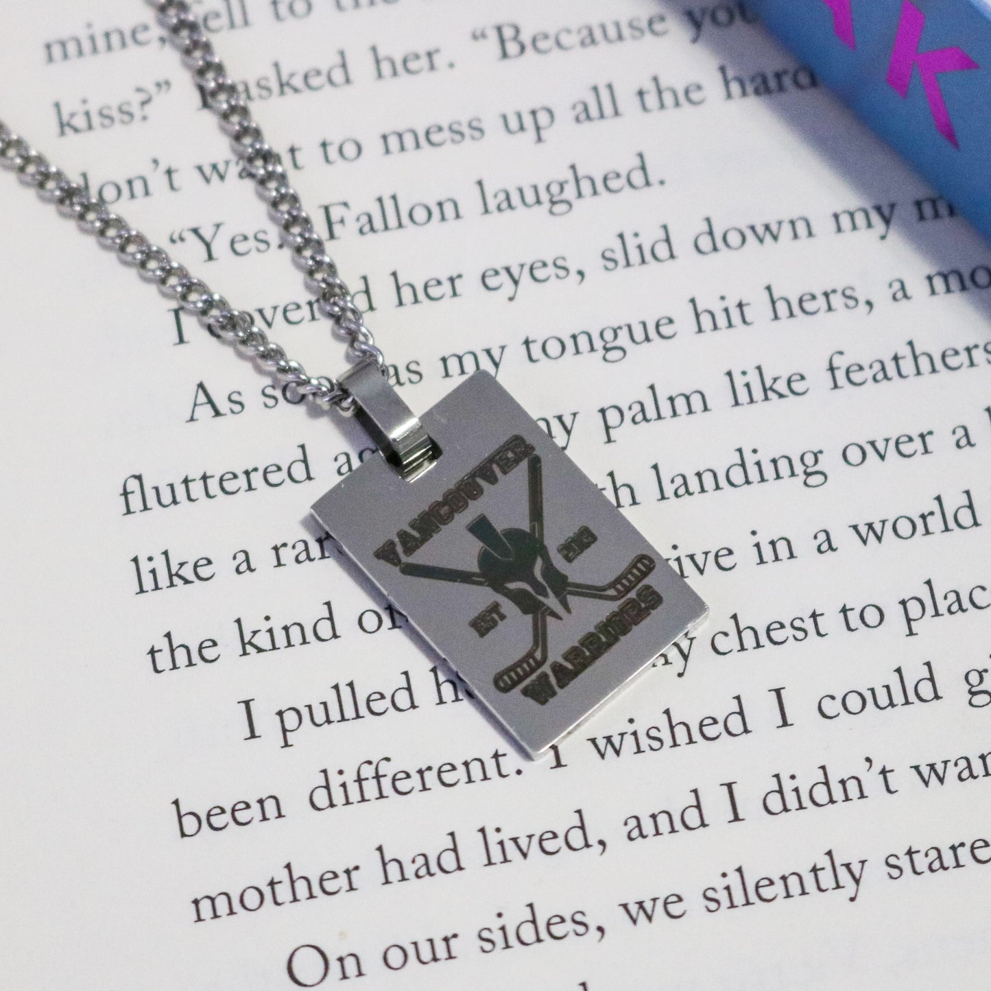 Vancouver Warriors Necklace (Extras)